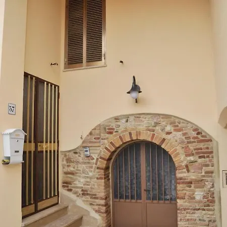 Mama Mia Guest House Foligno Buitenkant foto